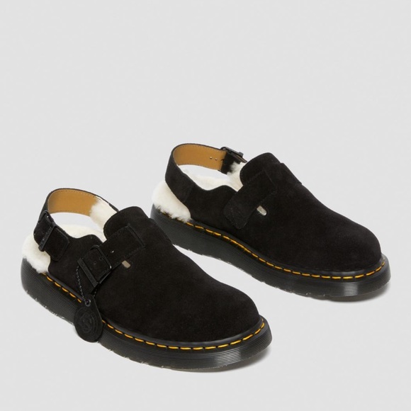 Viral Dr Martens Jorge Made In England Shearling
Slingback Mule in Black - Picture 3 of 4